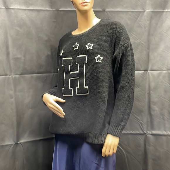 Forever 21 H & Star Oversized Pullover Black Sweater - Picture 2 of 7